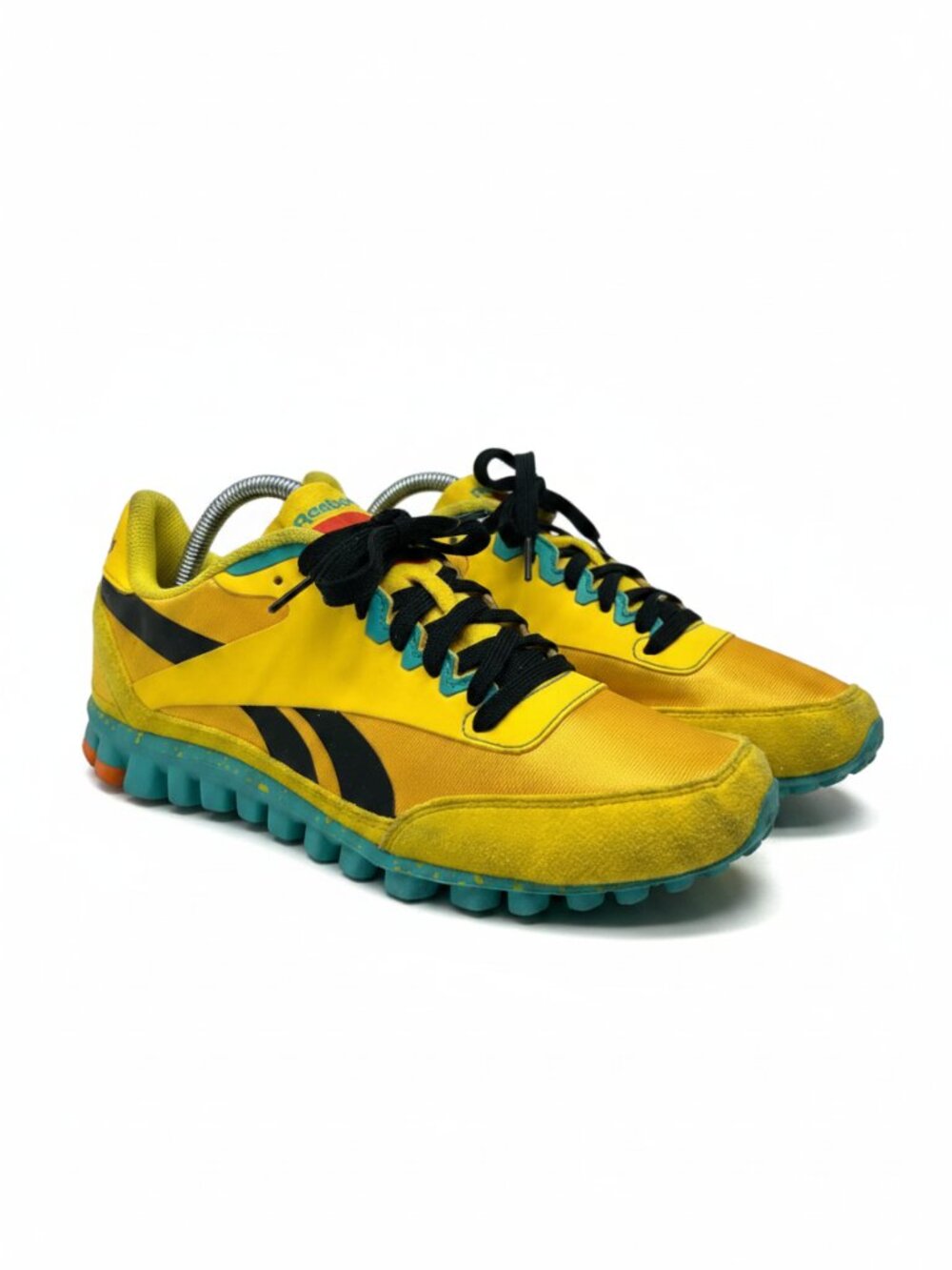 Reebok sneakers Aztec Flex Racer‎ 7.5 mens athletic shoes yellow retro classic
